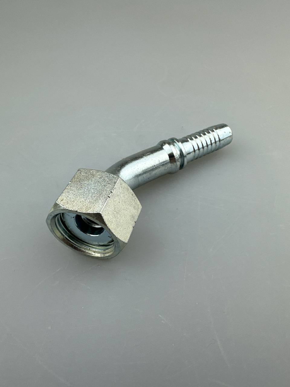 Фитинг ORFS 1 3/16 dn16 (45)