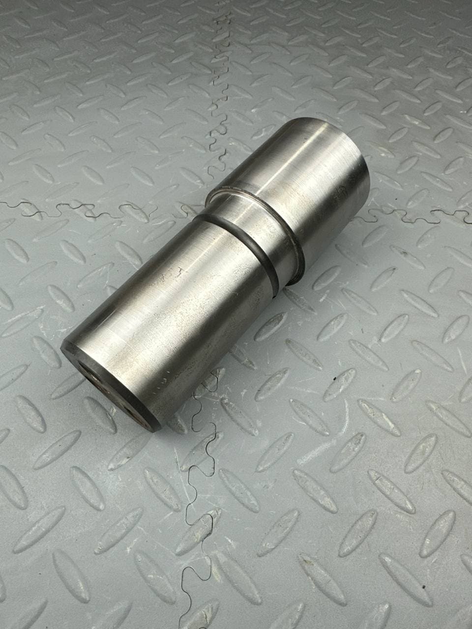 Палец ТО-18А.01.00.009 (70х80х208) (сочл. с/о.)