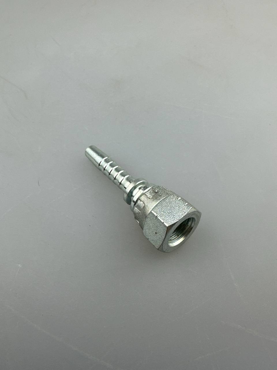 Фитинг JIC 7/16 dn6