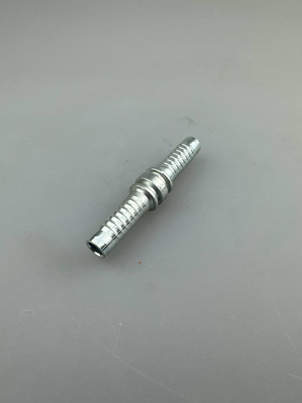 Фитинг соединитель dn12