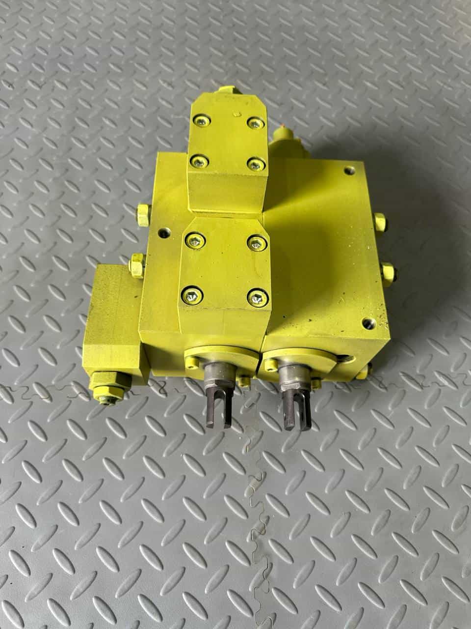 Гидрораспределитель РГС-25.М2-01 (РГС-25.2-12.00.000)