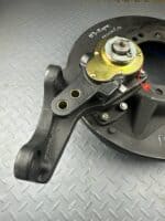 Тормоз правый ТО-33.05.15.140 в сборе