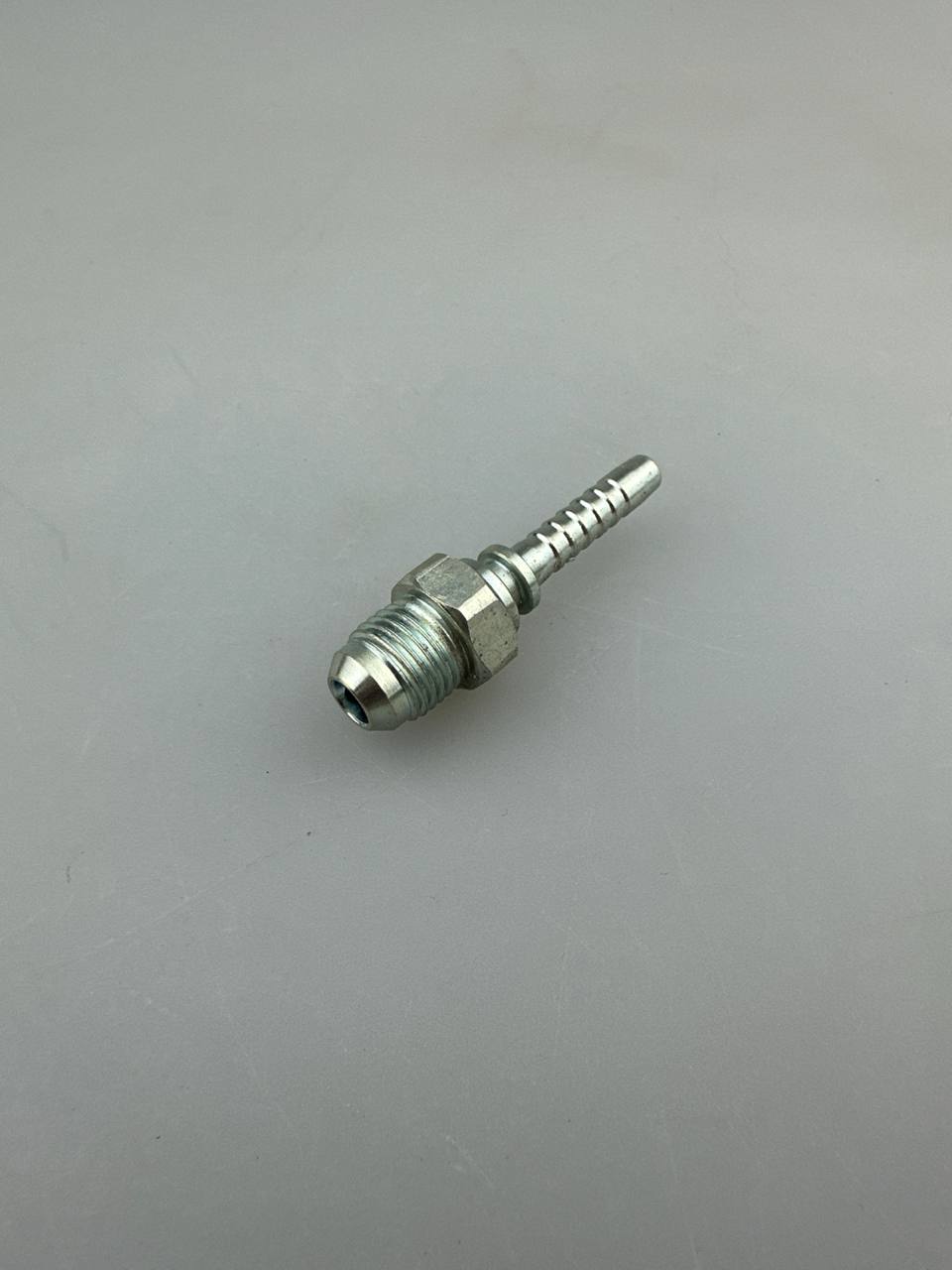 Фитинг JIC 9/16 dn6 (ш)