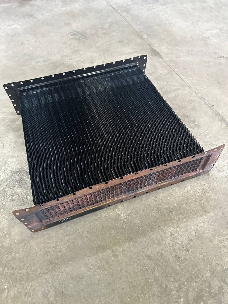 Сердцевина радиатора 77У.13.016-2 ДТ-75В, ТТ-4М,Т-4А, ТБ-1М,ТЛТ-100,ЛХТ-100,ТДТ-55 Композит Групп