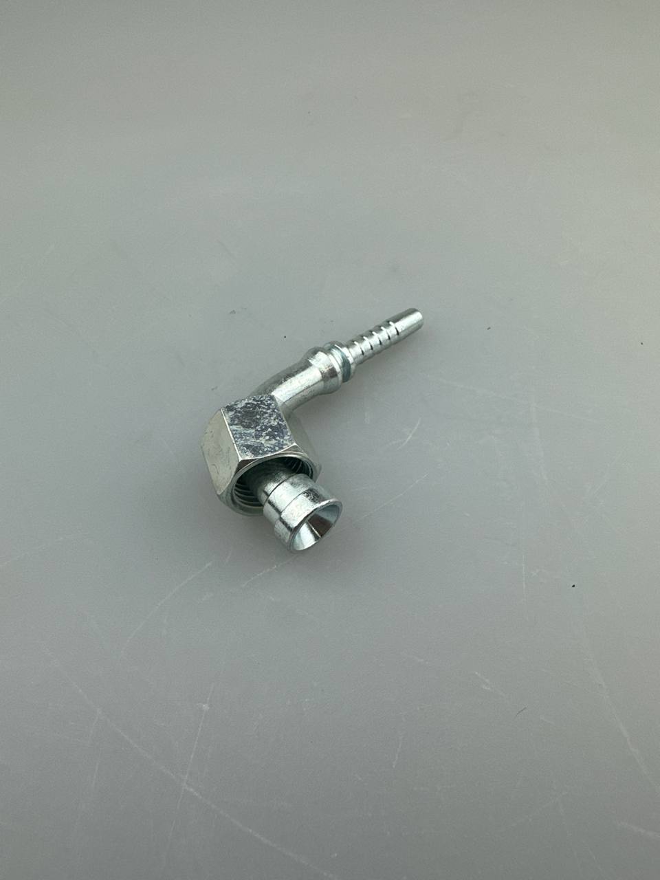 Фитинг DKI 16x1.5 dn06 (90)