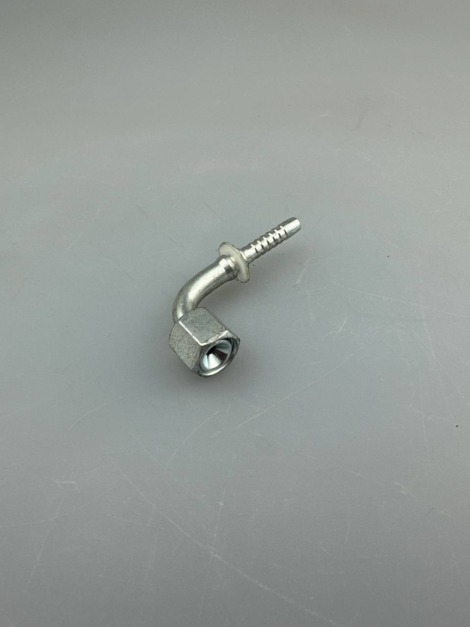 Фитинг DKI 14x1.5 dn06 (90)