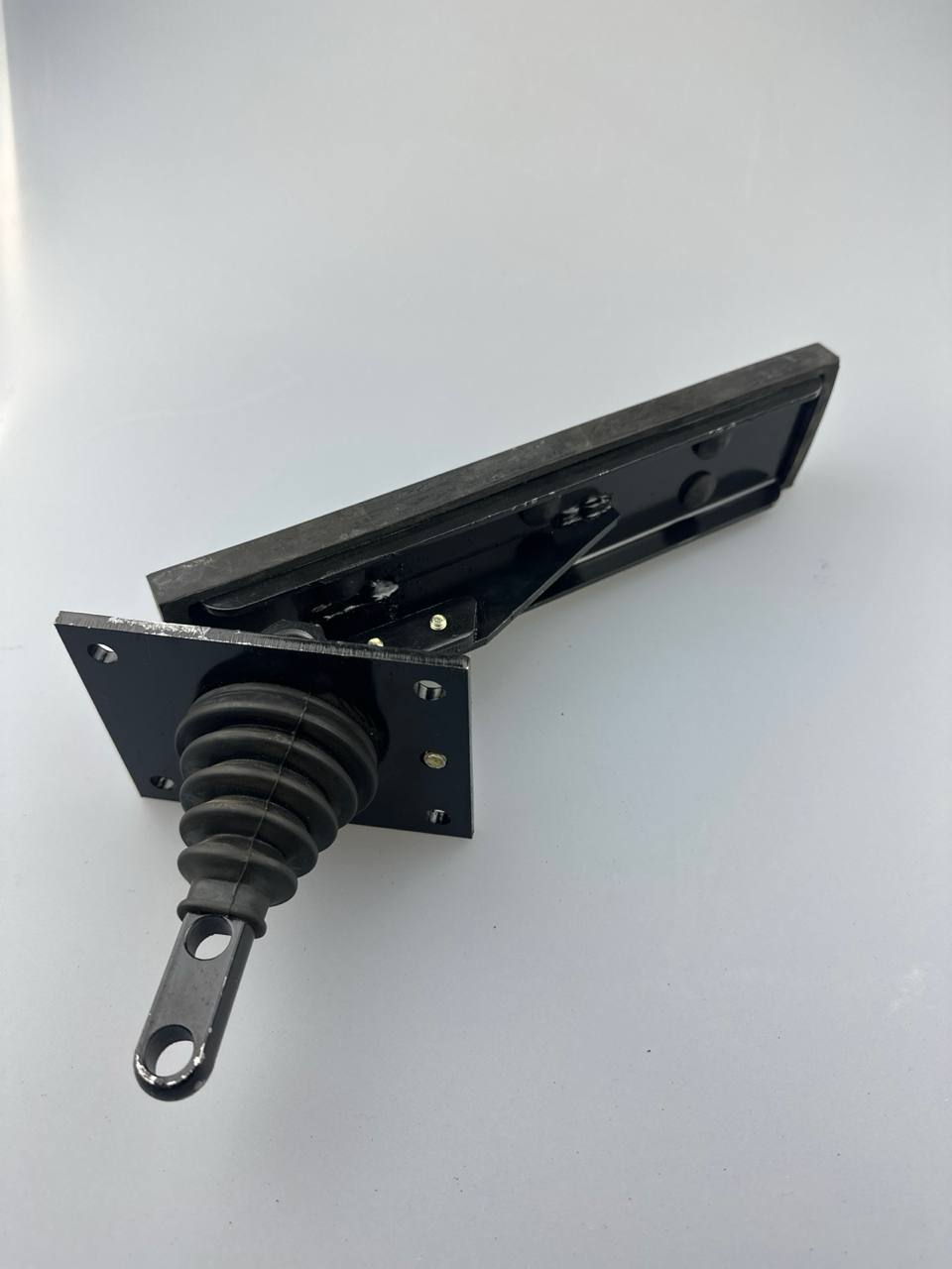 Педаль У7810.7-9.02.00.350-01 газ