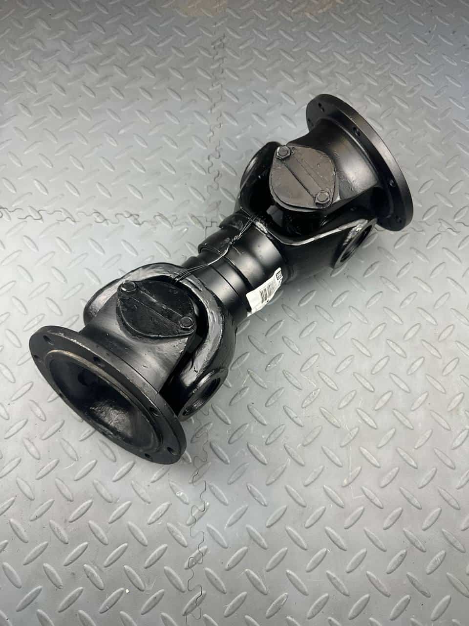 Вал карданный КИС 0104040-20 не ориг (ГМКП-Промежуточная Опора с 2000 г. М10)