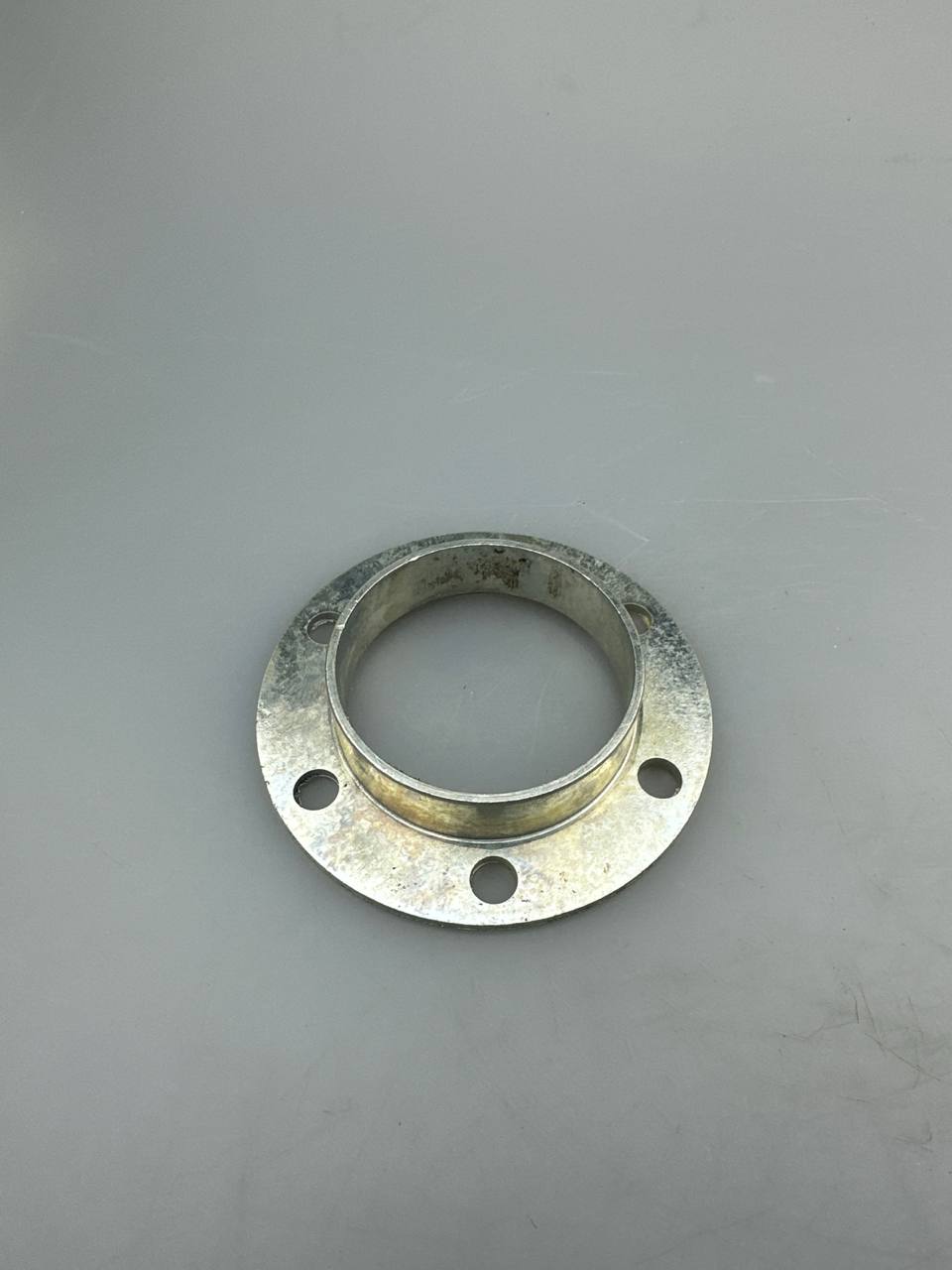 Фланец 260-1008051(260-1008041)