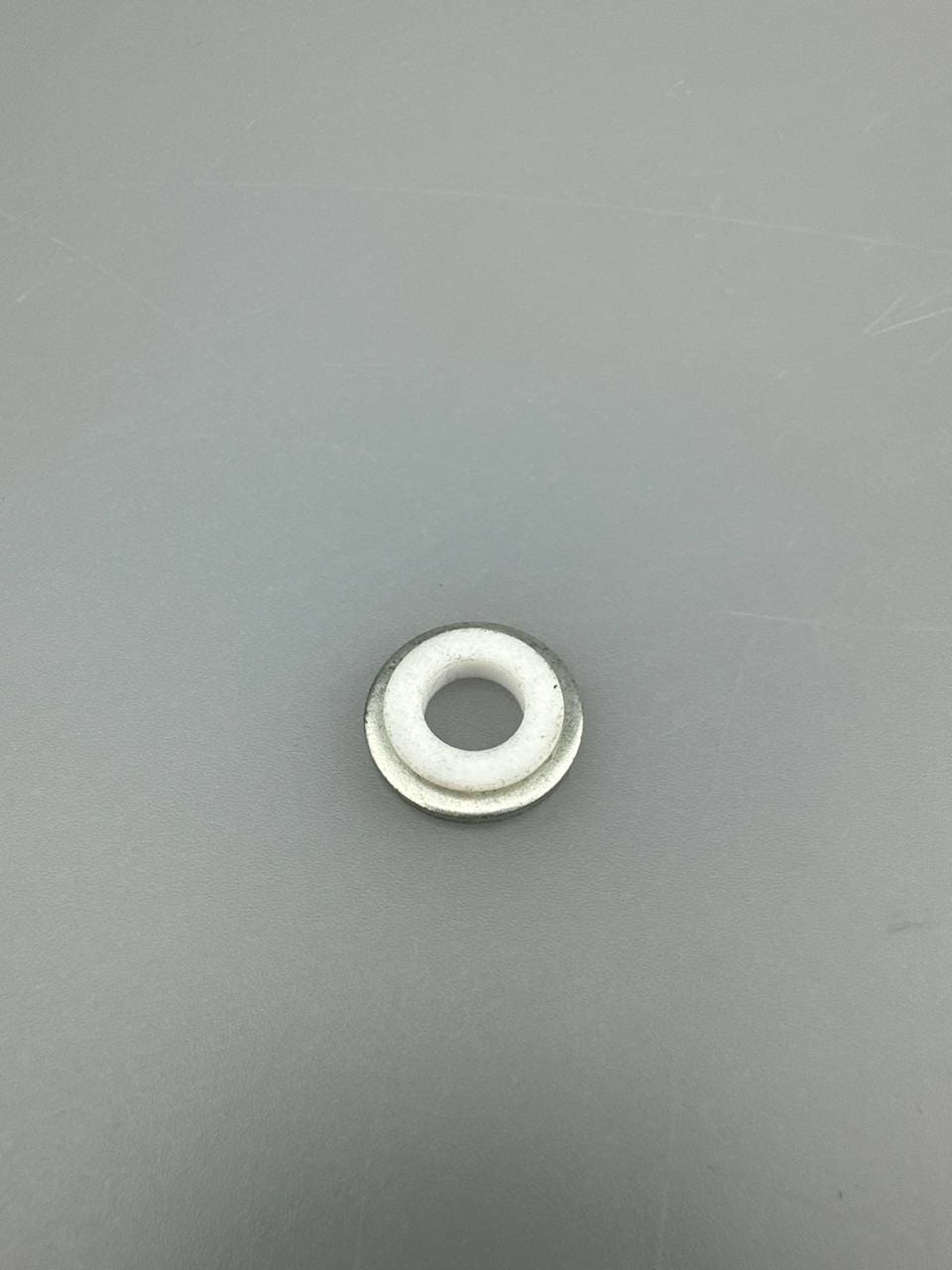 Кольцо уплотнительное под форсунку Д-260 (пластик) 245-1111020