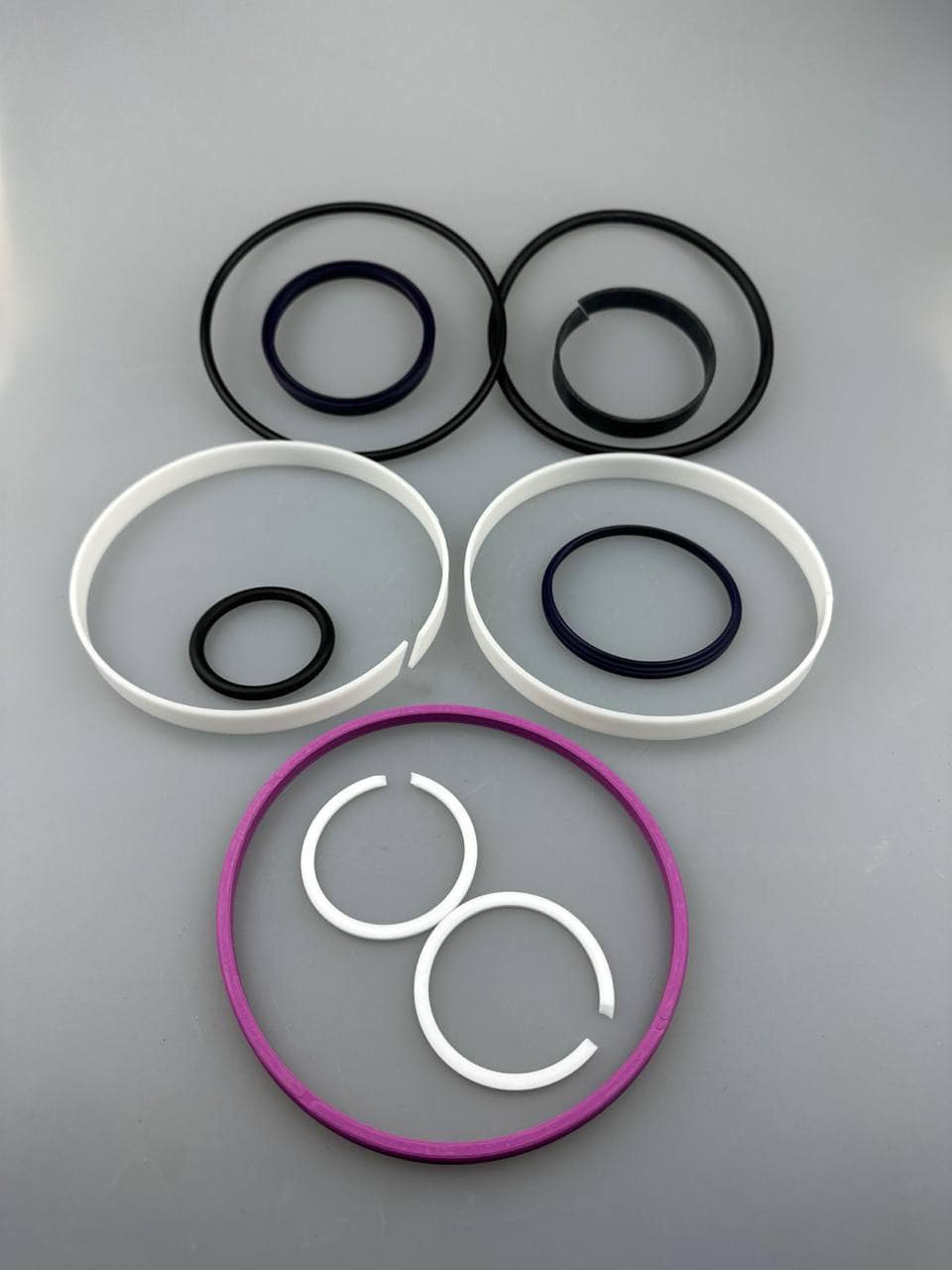 Ремкомплект гидроцилиндра ковша для ТО-18, ТО-28  (160х80 немецкие уплотнения)