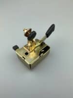 Замок двери правый