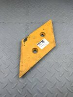 Бокорез левый 3500531M1 Terex