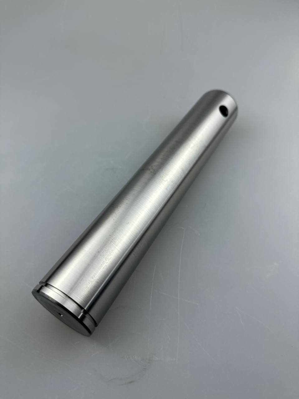 Палец тяга-ковш TEREX 3521723М5 Палец тяга-ковш TEREX 3521723М5