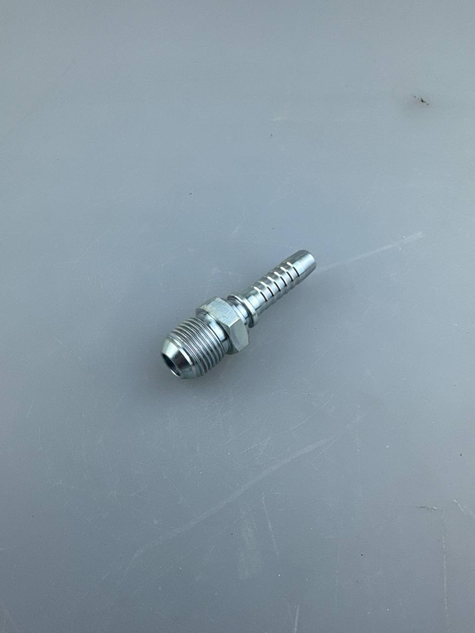 Фитинг DKI 18x1,5 Dn10 (ш)